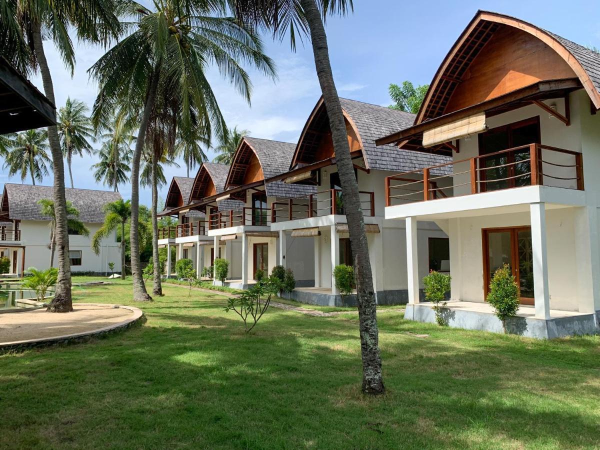The Club Villas Lombok Секотонг Екстер'єр фото